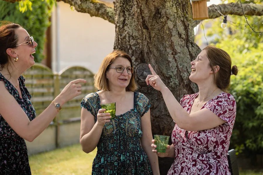 Groupe de femmes réunies lors d'un atelier créatif Soréclat à Chartres